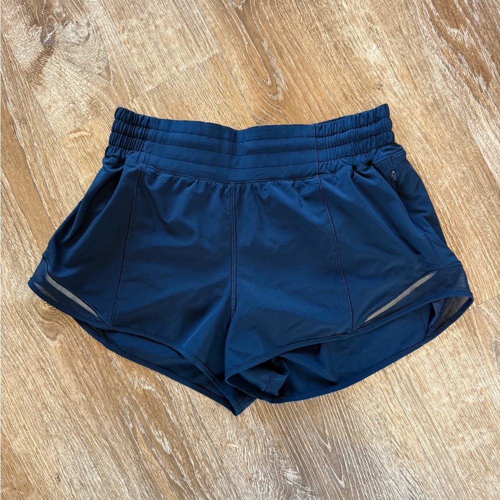 Lululemon Athletica Navy High Rise Hotty Hot 2.5